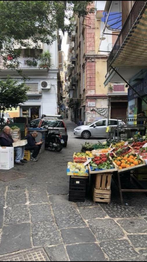 Rosy Monolocale Nel Centro Storico Di Torre Annunziata Di Fronte Scavi Oplonti Lejlighed Eksteriør billede